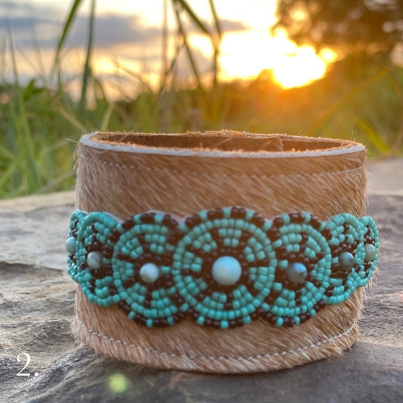 Genuine 💯 Cowhide Cuffs - Picture 12 of 16